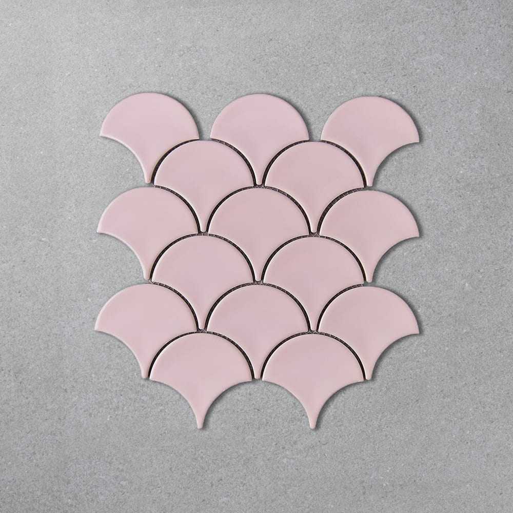 Fika fishscale fan shape pink 0.259 x 0.273  zga2401 (11 un  x caja) 


